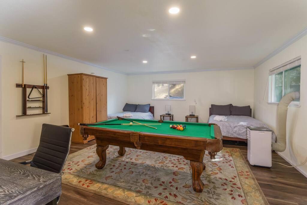 Acorn House - Charming House In Green Heaven With Pool Table With Lovely Backyard Oakhurst Dış mekan fotoğraf